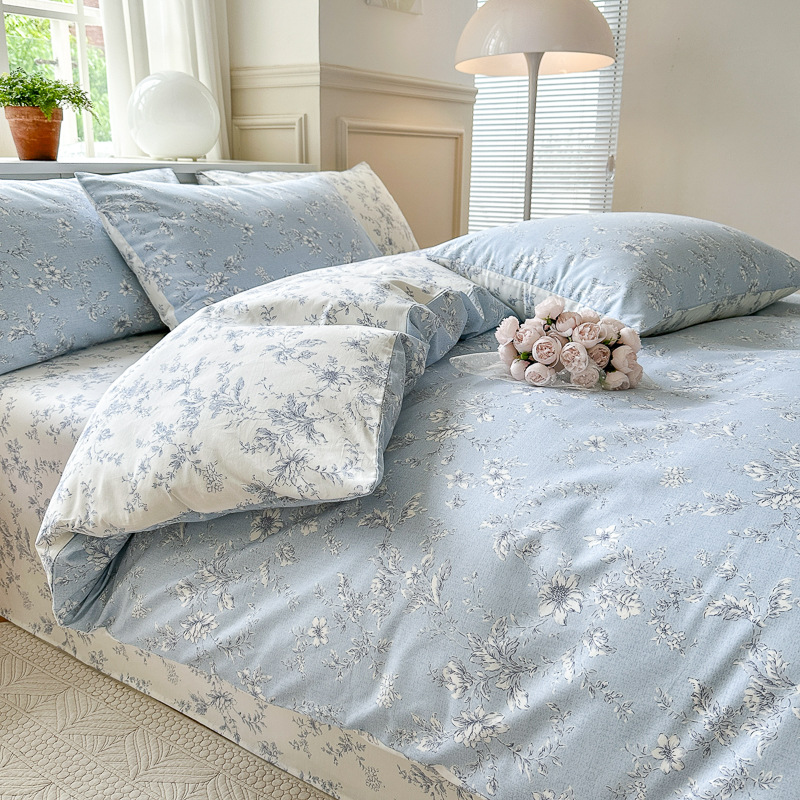 Cotton Small Floral Bed Four-piece Set-Blue b3