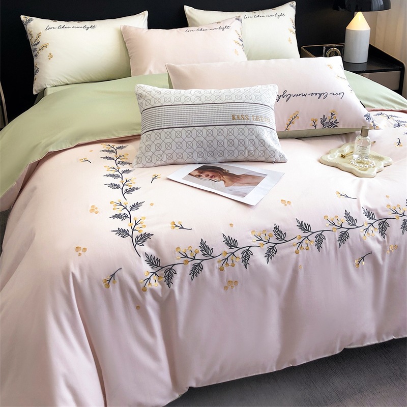 Fresh and Elegant Embroidered Four-piece Set - Pink b15
