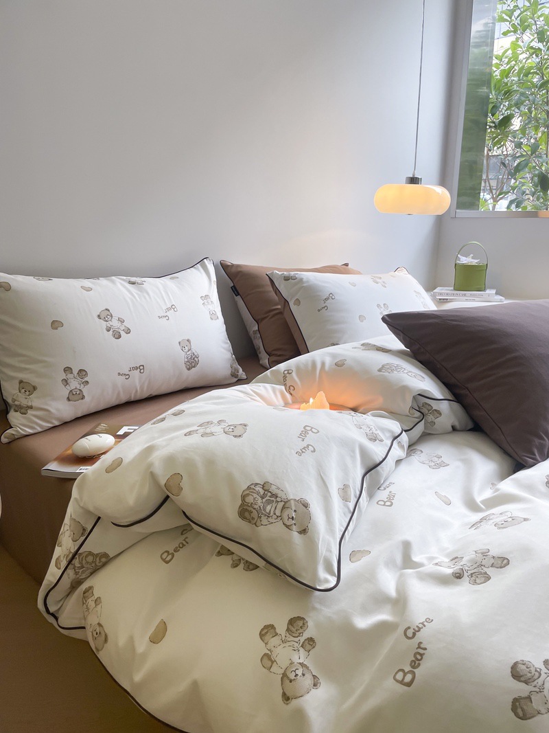 Romantic small floral quilt cover four-piece set-Cartoon b51