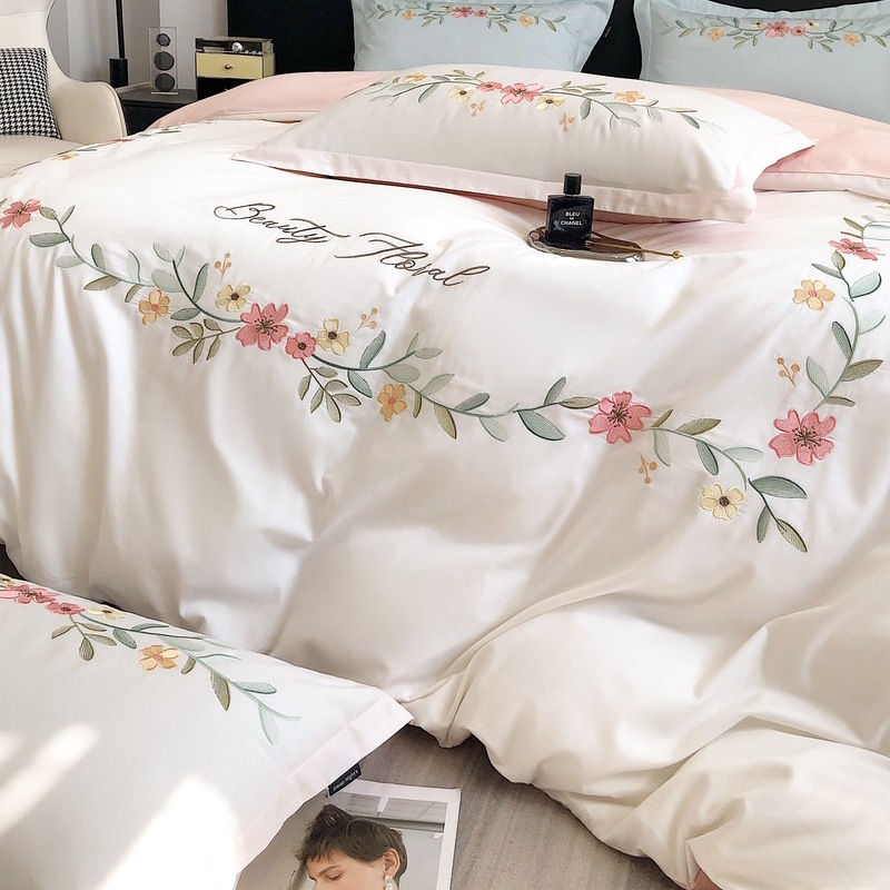 Elegant Embroidered Cotton Bedding - Chenyu White b65