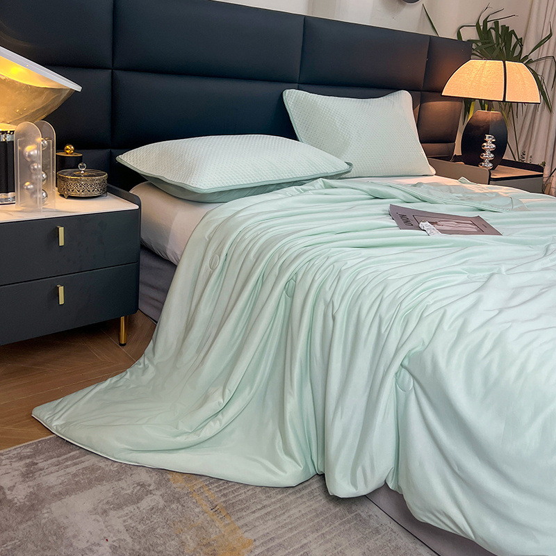 Solid color double foldable washable ice silk quilt -  light color b114